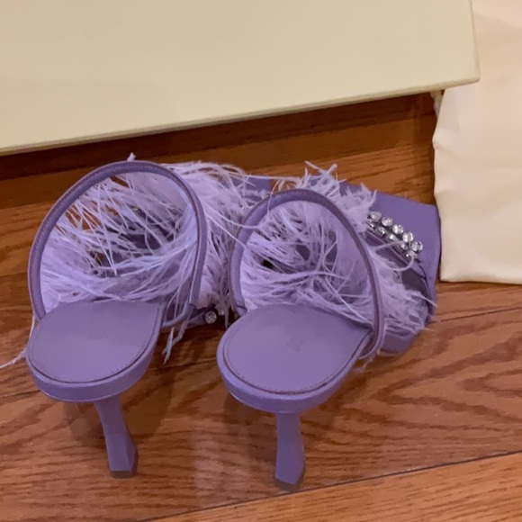 Song of Style Feather Heel Size: 8 - Picture 6 of 11